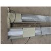 Image 2 : 2 Florescent Light Fixtures