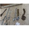 Image 2 : Over 50 Mix of Wrenches & Crescent Wrenches
