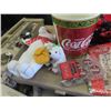 Image 2 : Coca-Cola Shower Curtain, Towels, Blanket, Garbage Can, Stuffy