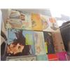Image 4 : 24 REcords; Burton Cummings, Neil Diamond, Beegees
