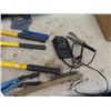 Image 2 : Hammers, Hatchet, 12 Ton Hydraulic Bottle Jack, Soldering Iron plus more