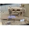 Image 2 : Portable Singer Sewing Machine with Accessories