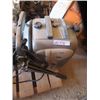 Image 2 : Evinrude 25 HP Outboard Motor