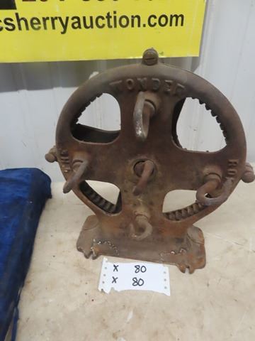 Wonder 5 Finger Rope Maker - McSherry Auction Service Ltd.