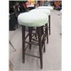 Image 2 : 3 Stools