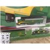 Image 2 : John Deere Ho Scale Train Set - New Old Stock Sealed Box