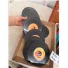 Image 2 : 45's Records & 8Tracks