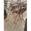 Image 1 : Wooden Folding Clothing Horse