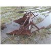 Image 2 : 3PH Hitch Scraper Trip Bucket Located South of Arborg - for Viewing & Pick Up Contact 431-276-1533 6