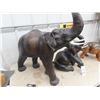 Image 2 : 2 Elephants + 1 Hippo Ornament biggest 29" x 29"