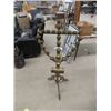 Image 1 : Brass Candle Stand