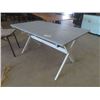 Image 2 : Picnic Table 54" x 31" & Child's Table 21" x 21" x 24"