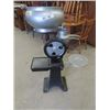 Image 1 : (gs) Floor Model Cream Seperator