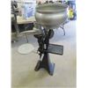 Image 3 : (gs) Floor Model Cream Seperator