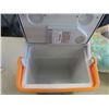 Image 3 : Mobilcool 12 V Portable Picnic Cooler