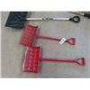 Image 2 : Big Snow Scoop & 4 Snow Shovels ; 2 Regular, 2 Junior