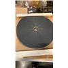 Image 8 : LOT OF NEW 15" DIAMETER FLOOR SANDING DISCS 40- 120 GRIT