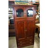 Image 1 : 6 FOOT CABINET