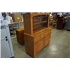 Image 2 : KNECHTEL HOMEWOOD TAWNY GLASS DOOR DISPLAY SERVER