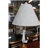 Image 8 : VINTAGE MARBLE BASE TABLE LAMP
