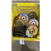 Image 2 : 2 BOXES OF GRINDING DISCS