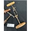 Image 3 : 5 Antique Corkscrews