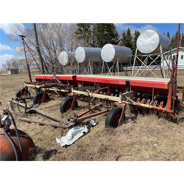 Melroe 204 - 24ft Press Drill