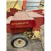 Image 2 : NH 273 square baler