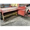Image 3 : NH 273 square baler