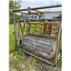 Image 1 : Homemade Cattle squeeze chute