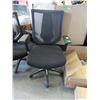 Image 1 : New Office Chair with Adjustable Lumbar