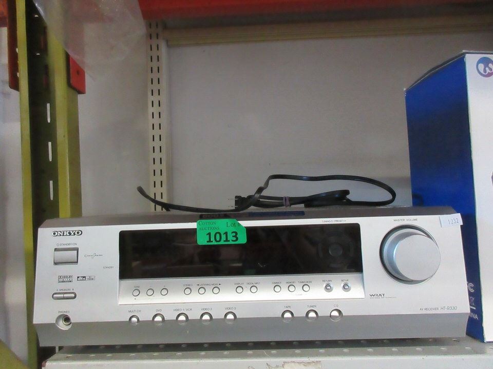 ONKYO Model HT-R330 AV Receiver