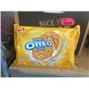 Image 1 : 20 Packages of Golden Oreo Cookies