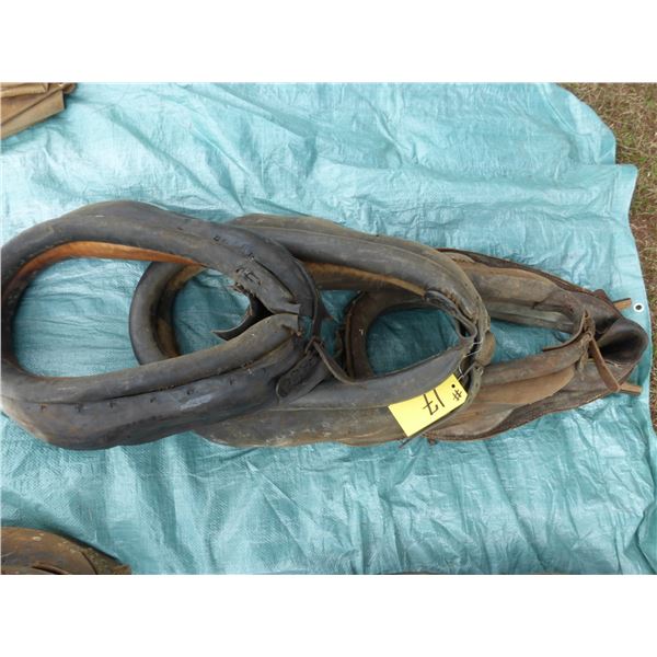 4- LARGE HORSE COLLARS