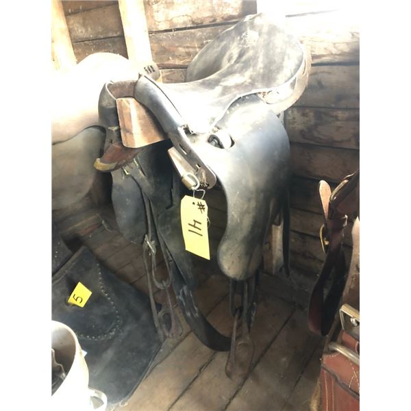 ENGLISH SADDLE