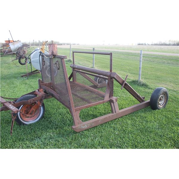 HOMEMADE HYDRAULIC BALE PICKER/UNROLLER