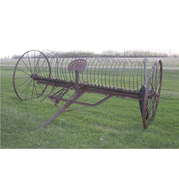 DUMP RAKE C/W SEAT
