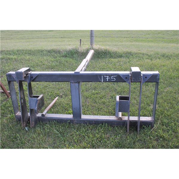 3 PRONG BALE FORK