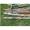 Image 4 : PADDLE, CROSS-COUNTRY SKIS, SNOW SHOES, TOBOGGAN, ICE AUGER AND SKATING STAND