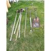 Image 1 : 4- SHOVELS, FORKS AND HOE