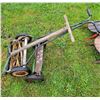 Image 1 : 2- MOWERS, 1- WITHOUT HANDLE