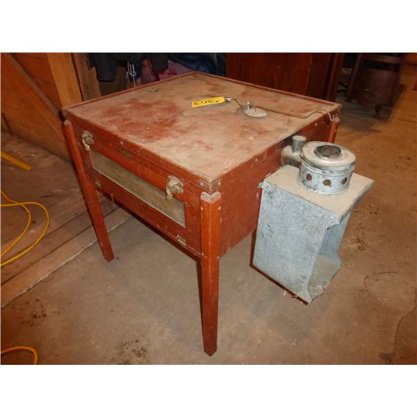 INCUBATOR TABLE