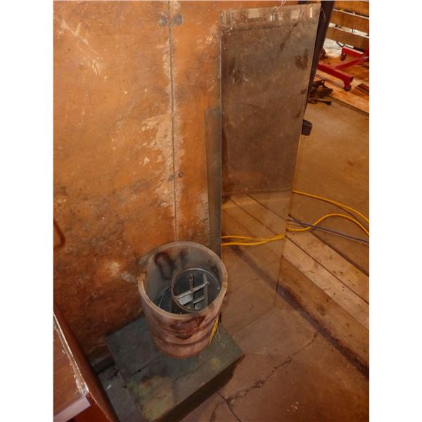 ICE CREAM MAKER, CARPET, GLASS, EGG CRATE AND MIRRORS