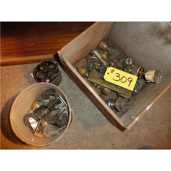 DOOR HANDLES, HARDWARE AND CASTORS