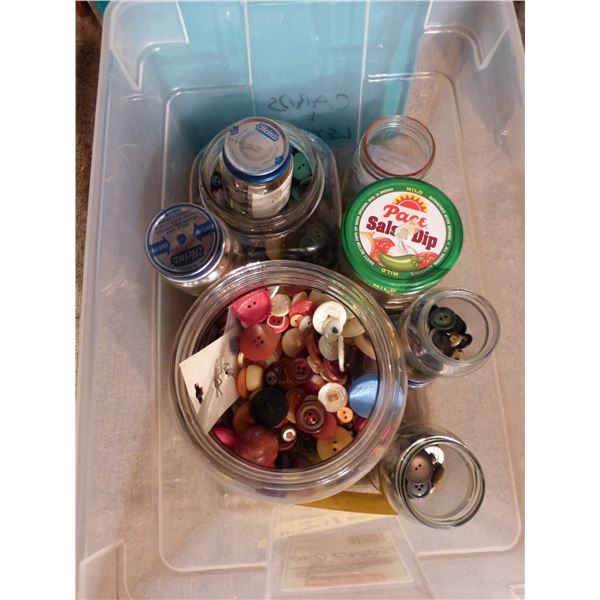 QTY OF ASSRT. BUTTONS