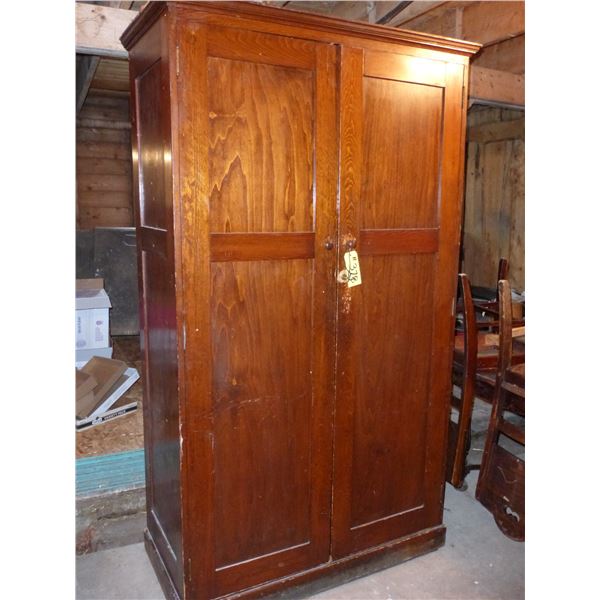 WARDROBE (45"W X 22"D X 82"H)