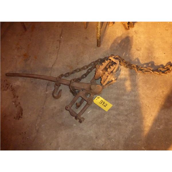 ANTIQUE HOIST