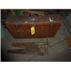 Image 1 : TOOL CASE, SAWS, HAND DRILL