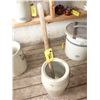 Image 1 : MEDALTA 4 GAL. BUTTER CHURN (NO LID, NO CRACKS)