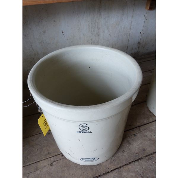 MEDALTA 6 GAL. CROCK (HANDLES GOOD, NO CRACKS)